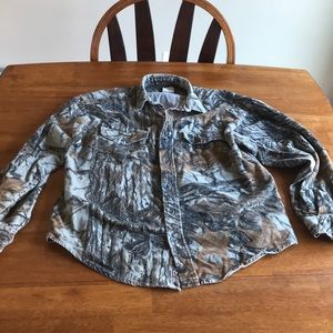 Vintage realtree camo button up